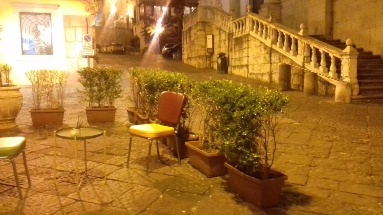 B&B Belli Di Nonna Salerno Zewnętrze zdjęcie